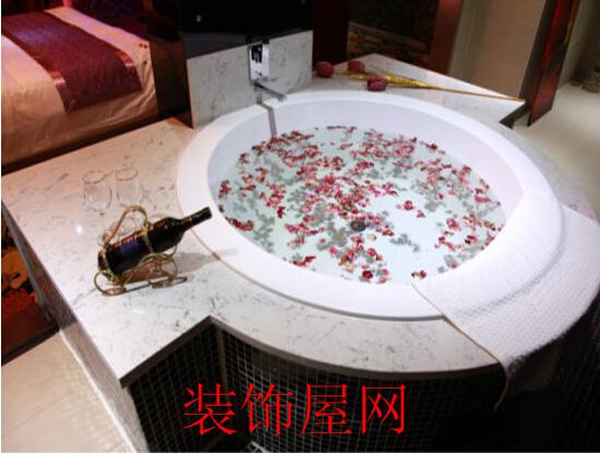 科勒浴缸安装